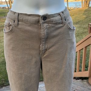 Gloria Vanderbilt cotton-blend jean style pants 16